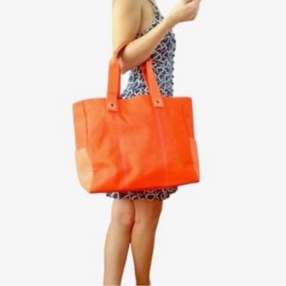 LANCÔME DOUBLE HANDLE TOTE BAG - Picture 2 of 6